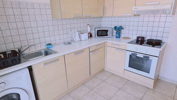 13 LCA - Stay Suncity Apartment - Foto 3, Habitación