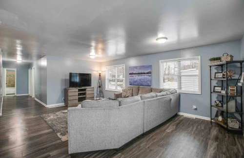 Smart Home 1 mile from ND & Eddy St - Photo 6