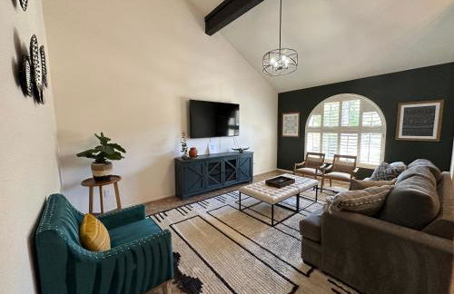 Paradise in Scottsdale with Pool Oasis & Game Room - Foto 7