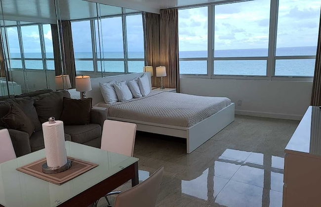 Castle Beach Club Apartments - Photo 52