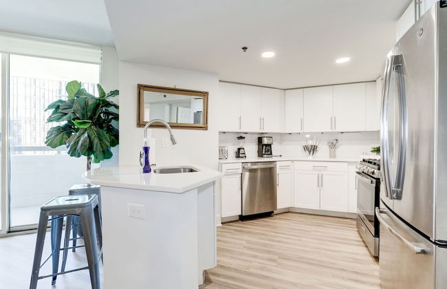 Elegant 2BR Apartment Minutes From DC - Foto 42