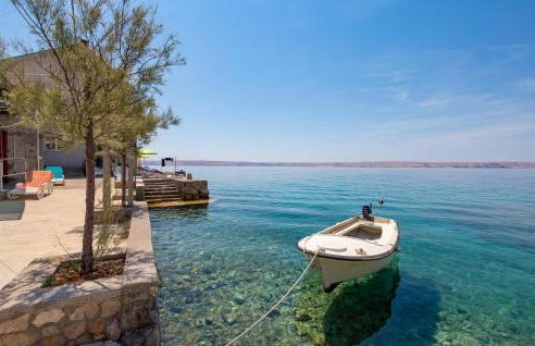 Awesome Apartment In Lukovo Sugarje - Foto 26