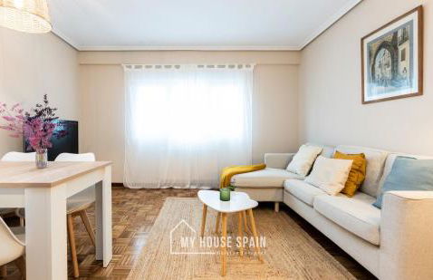 MyHouseSpain - Amplio y céntrico piso en Oviedo - Foto 7