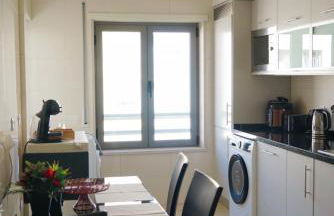 Always on the way - Road Home in Montijo, Lisbon - Foto 33