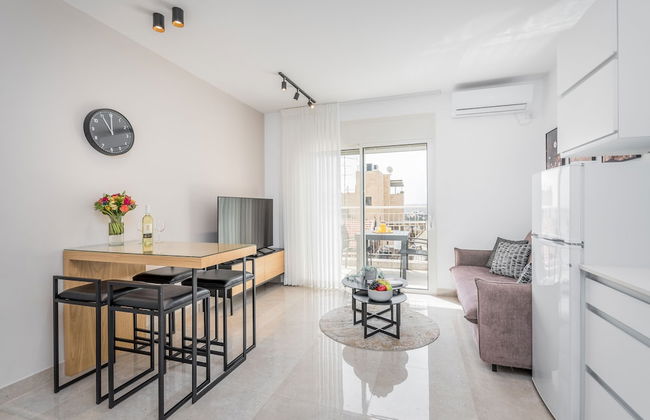 Stunning ONE bdr big Balcony - Foto 1