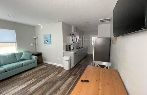 Cottage 22, The Boathouse - Dora Canal Court - a downtown, waterfront community - Photo 6