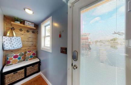 The Famous Houseboat in Sanford - Photo 10