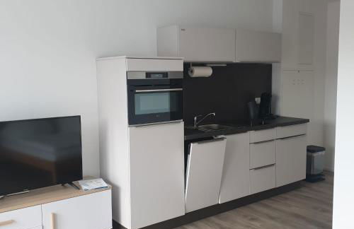 Apartment mit Küche, 2 Einzelbetten, Dusche, Parkplatz, schnellem Internet, ADA3 - Foto 12