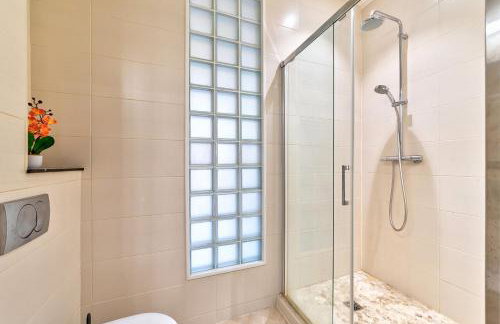 Elegant apartment in Nice centre with grand terrace - Foto 10