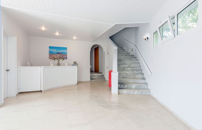 Balaris Apartments - Foto 2