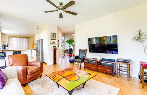 1 Block to Bay Pet-Friendly Retreat in Alameda! - Foto 2