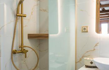 Stella's Traditional House Near the City - Foto 20