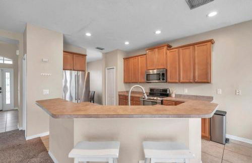 Beautiful home with a huge pool! - Foto 18