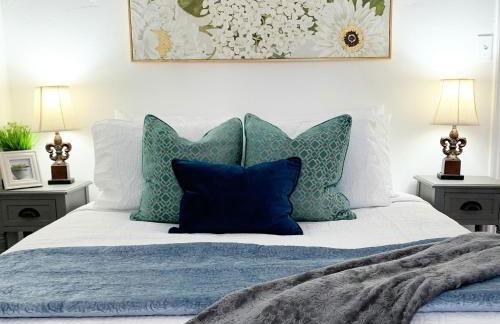 The Jailer's Cottage * Entire Home * Sleeps 12 - Foto 8