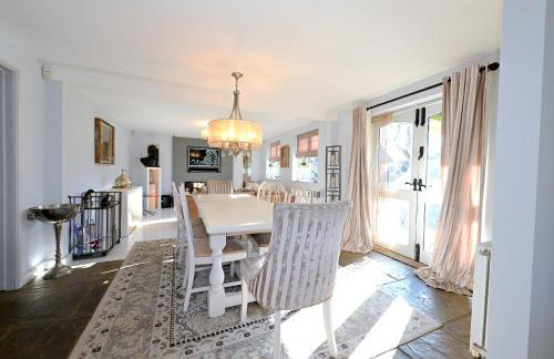 Beautiful Thatched Cottage Windsor Ascot Bracknell - Photo 42