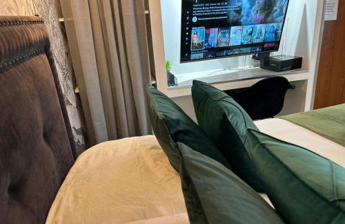 Appart'TERRASSE - 20mn STADE U ARENA - CHAMPS ÉLYSÉES - RER A - Foto 9