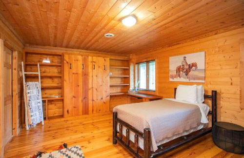 Secluded 18-Acres with Pool Hot Tub Pool Table - Foto 68