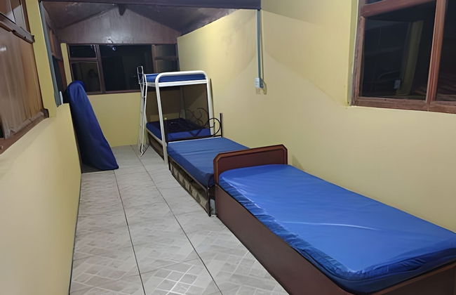 Chácara com 4 Chalés grande piscina - Foto 61