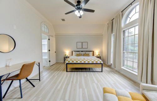 Amazing Getaway Home - 4 Bedrooms 2,5 Baths - West Houston, Katy, Richmond - Huge Pool, Mini-Golf, PingPong, Billards, BBQ, Katy Asian Town, Typhoon Waterpark, King Bed - Foto 7