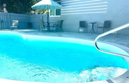 Walk to Las Olas Pool Perfect Couples Stay - Foto 13