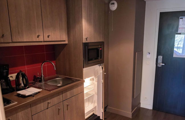 B&B HOME Caen Centre Gare - Foto 18