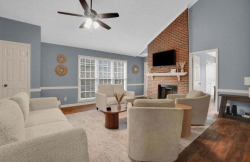 Spacious 4BR Family Home with Game Room - Foto 3