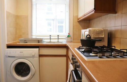 Comfortable 2 Bedroom House - Foto 8