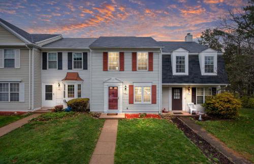 Modern, Office, Fast WiFi, 40 Mins to DC - Foto 27