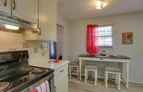 Pet-Friendly Slocomb Vacation Rental with Sunroom! - Foto 16