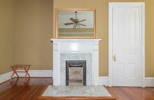 Bumblebee Mansion w Tiny Home Historic Modern - Foto 58