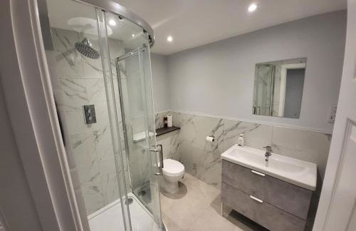 High Spec Large 6 Bedroom House! - Foto 30