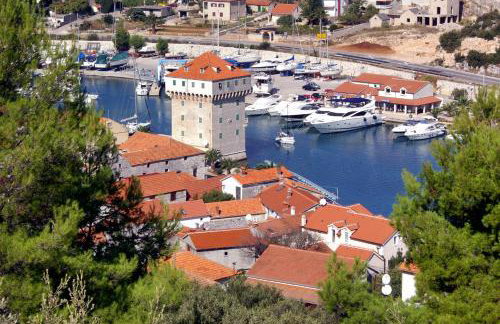 Secluded holiday house Marina, Trogir - 25320 - Foto 21