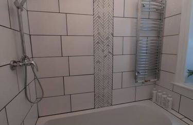 Chic 5 double bedroom house - 15 min to Manchester - Foto 20