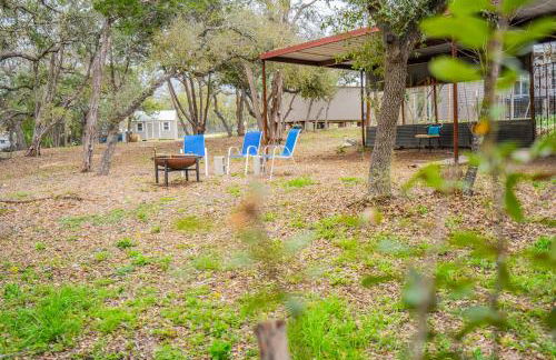 Serene Hill Country Home w/ Romantic Garden Escape - Foto 66