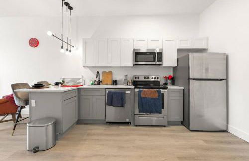 Elegant Bd,EWR AIRPT,Nyc, Free Pkng, Prudential CNTR, American Dream Mall - Foto 8