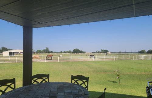 Newly Renovated Private Ranch Get-A-Way - Photo 60