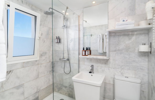 Marina Bayview - Adults Only - Photo 36