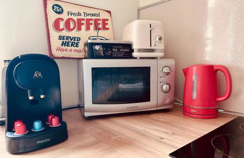 Cocon Urbain - avec parking privé gratuit - Foto 6