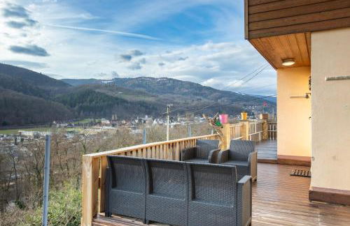 Le Chalet Panoramique Jaccuzi Parking Vue Montagne - Foto 38