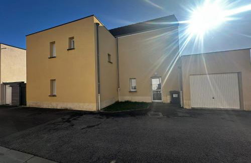 Maison individuelle parking privé et gratuit - Foto 5