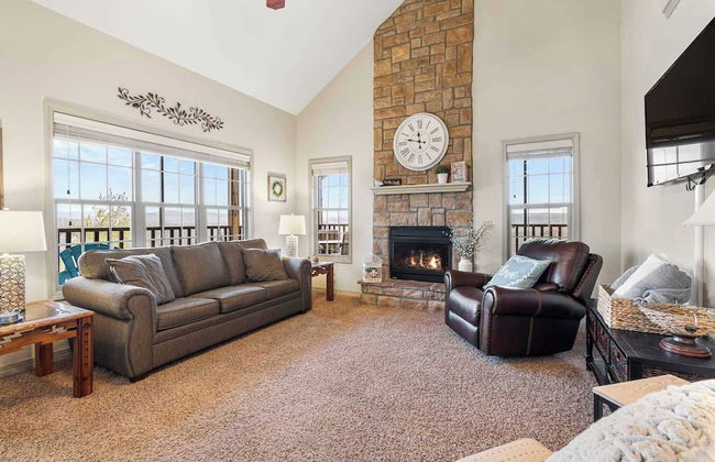 The Gathering Place - Minutes to 61-acre Theme Park - Photo 12