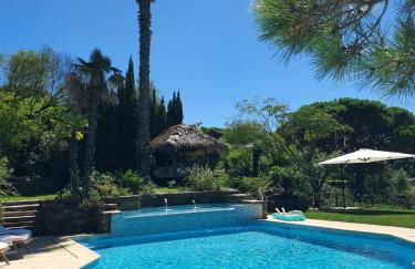 VILLA ROUTE DE RAMATUELLE - Foto 1