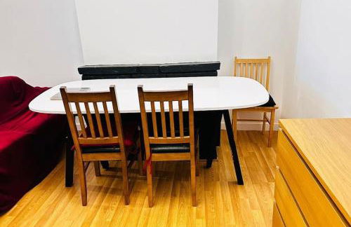 3 Bed House East London Home - Foto 5