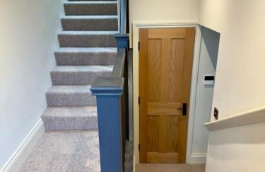 Spacious & stylish riverside apartment in Ross on Wye - Foto 10