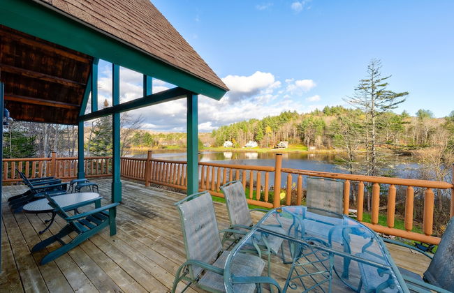 Mount Snow Cabin with Private Hot Tub by RedAwning - Foto 49