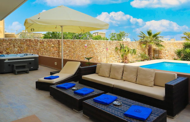 Comfortable Home With hot tub and Communal Pool - Foto 38