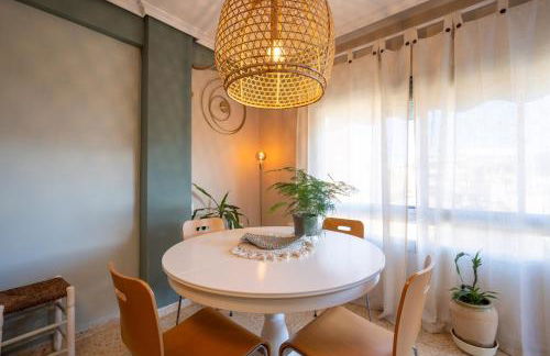 Piso Luminoso y Conectado, a 5 Min de la Ciudad de las Artes - Foto 2