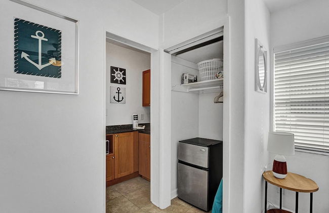 WAVES ON DESOTO - Photo 52