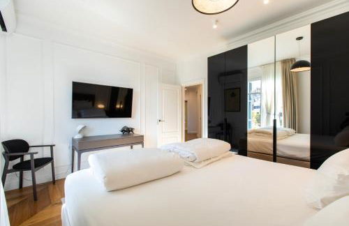 Majestic 4BR/4BATH apartment in Sagrada Familia area - Photo 13