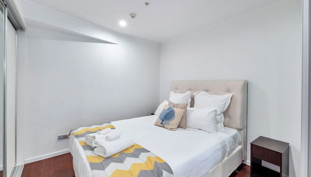 Spacious 2 Bedroom CBD Apt - Foto 4, Habitación